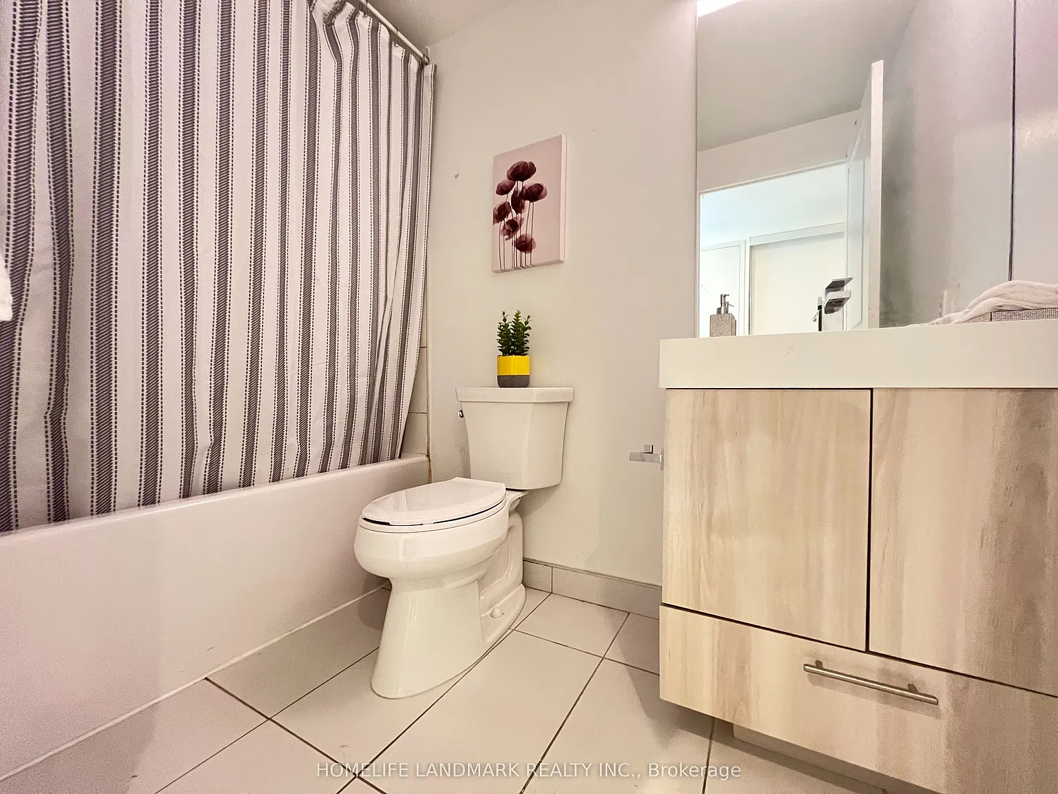 3 bed, $3,100 — Photo 2