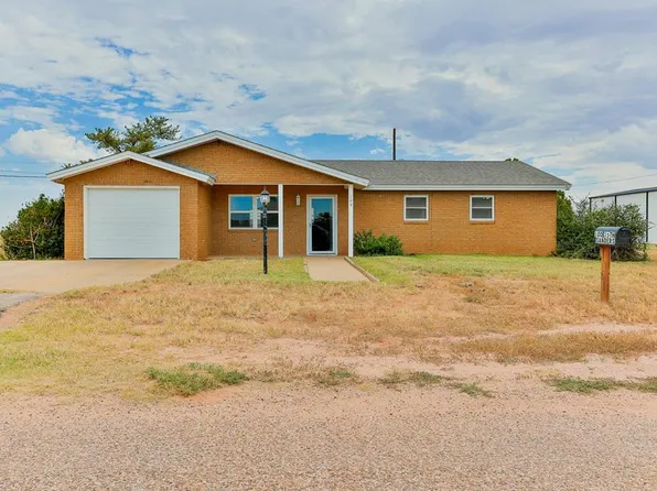100 15th St, Seagraves, TX 79359