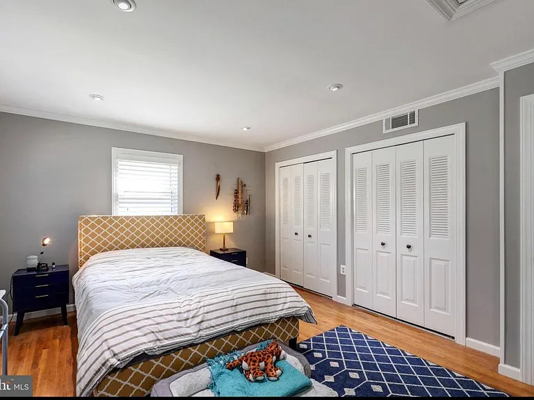 4529 Kendall Dr — Photo 5