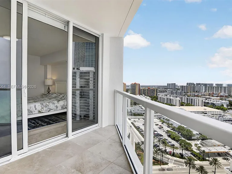 16699 Collins Ave #2404 — Photo 35