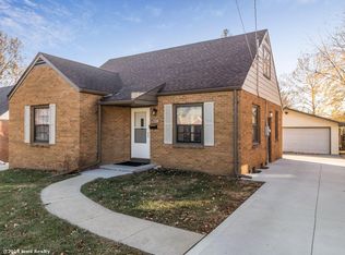 1328 57th Pl, Des Moines, IA 50311