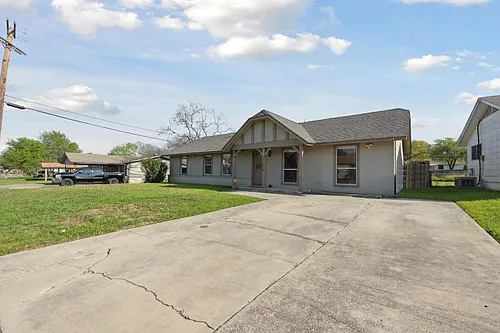 7170 Hickory Grove Dr Photo 1