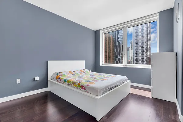 Sold by Spire Group | media 4