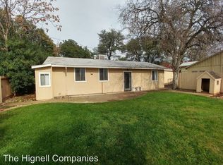 2668 Oxford Rd, Redding, CA 96002
