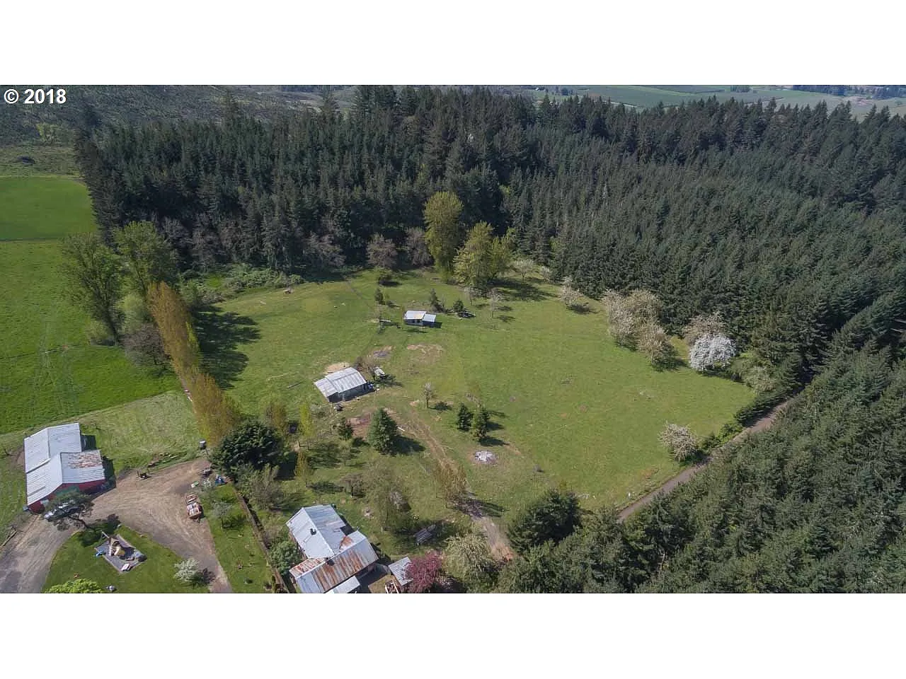 6930 SE Sartore Rd photo 1