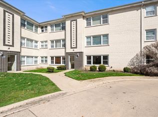 5236 N Potawatomie St #101, Chicago, IL