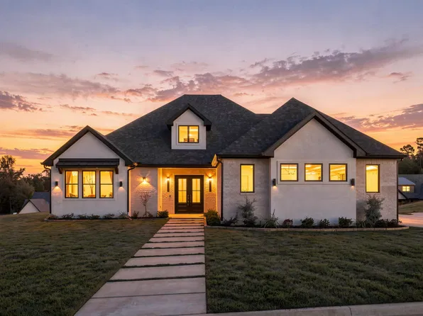 166 Loblolly Rd, Longview, TX 75605