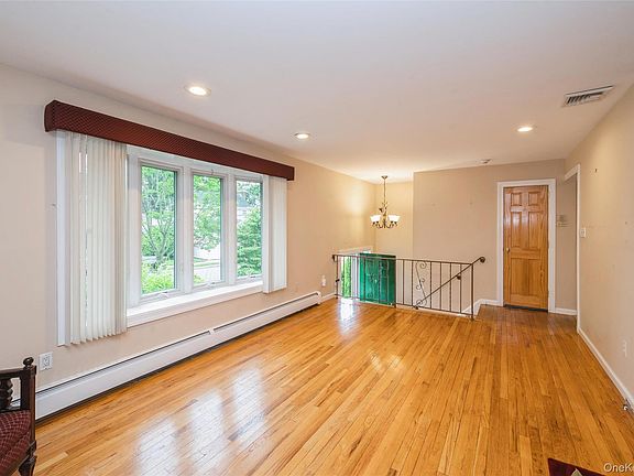 3rd image of 119 Norwood Avenue