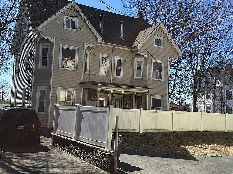 17 Stratton Ter #4 — Photo 10