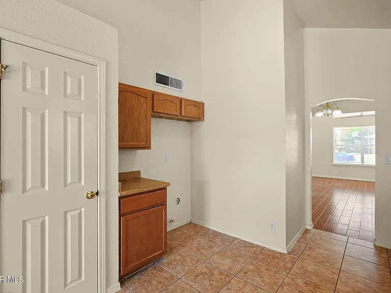 4089 Tierra Bronce Dr — Photo 15