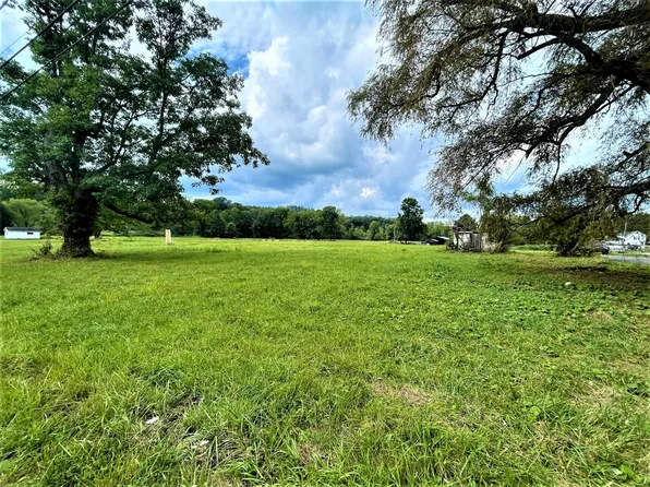 Smoot School Rd, Smoot, WV 24977