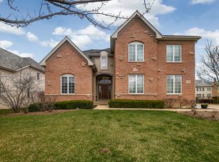 602 Sutherland Ct, Inverness, IL 60010