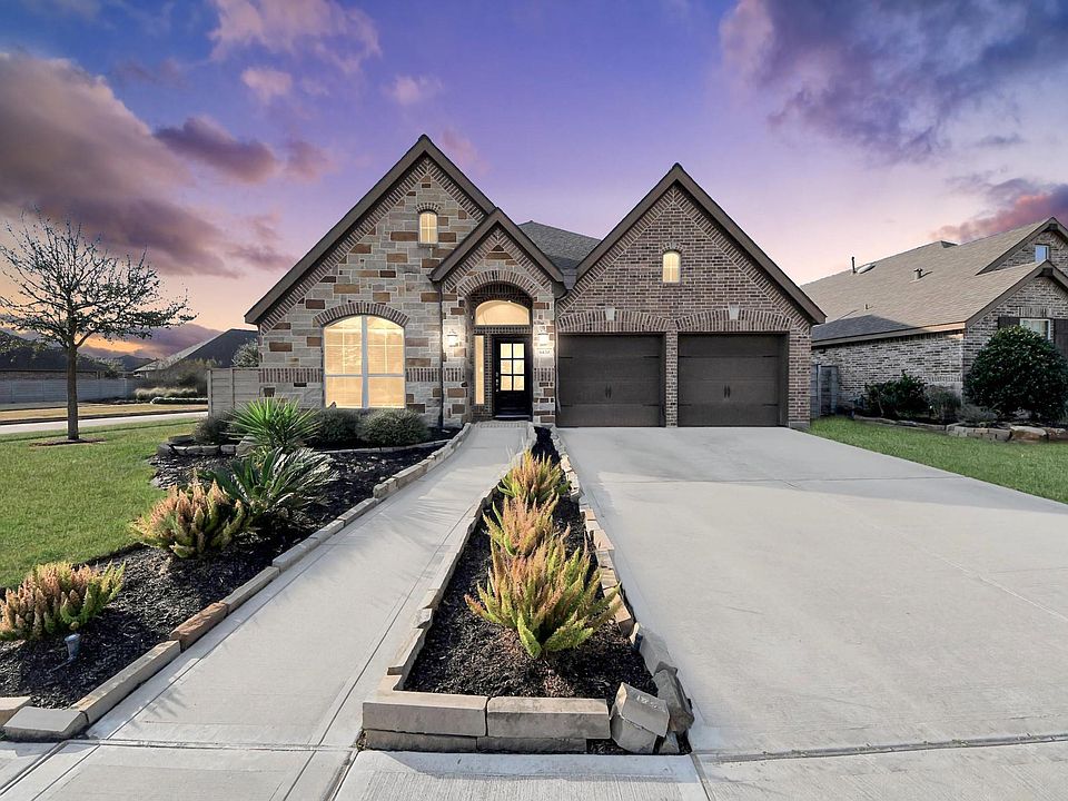 1st image of 4420 Mesquite Terrace Dr