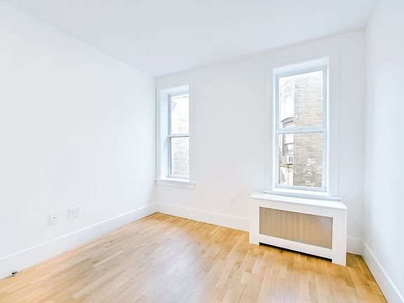5th image of 1153 President St APT 4E