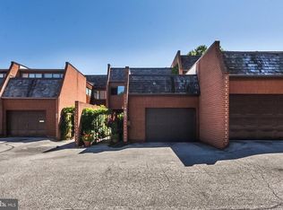 13 Malibu Ct, Towson, MD 21204