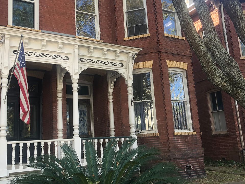 1st Floor Unit A with Bay window and charming front entrance.