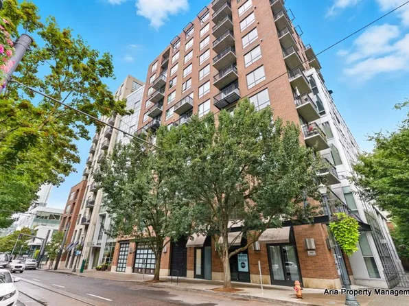 922 NW 11th Ave APT 110, Portland, OR 97209