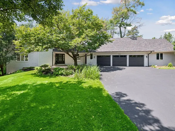5804 Schaefer Rd, Edina, MN 55436