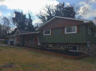 524 Briar Park Ln, Hixson, TN 37343