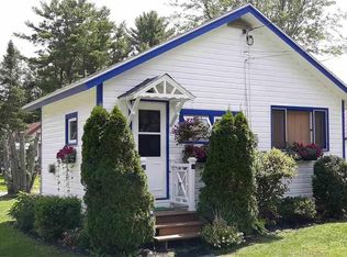 101 Sunrise Ave, Broadalbin, NY 12025