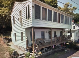 26 Oakes Rd, Highland, NY 12528