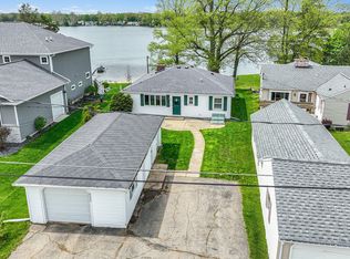 8396 Greenfield Shores Dr, Scotts, MI 49088