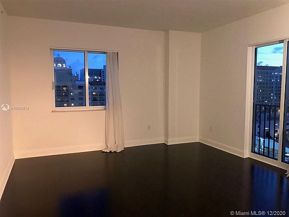 5th image of 10 Aragon Ave Suite 917