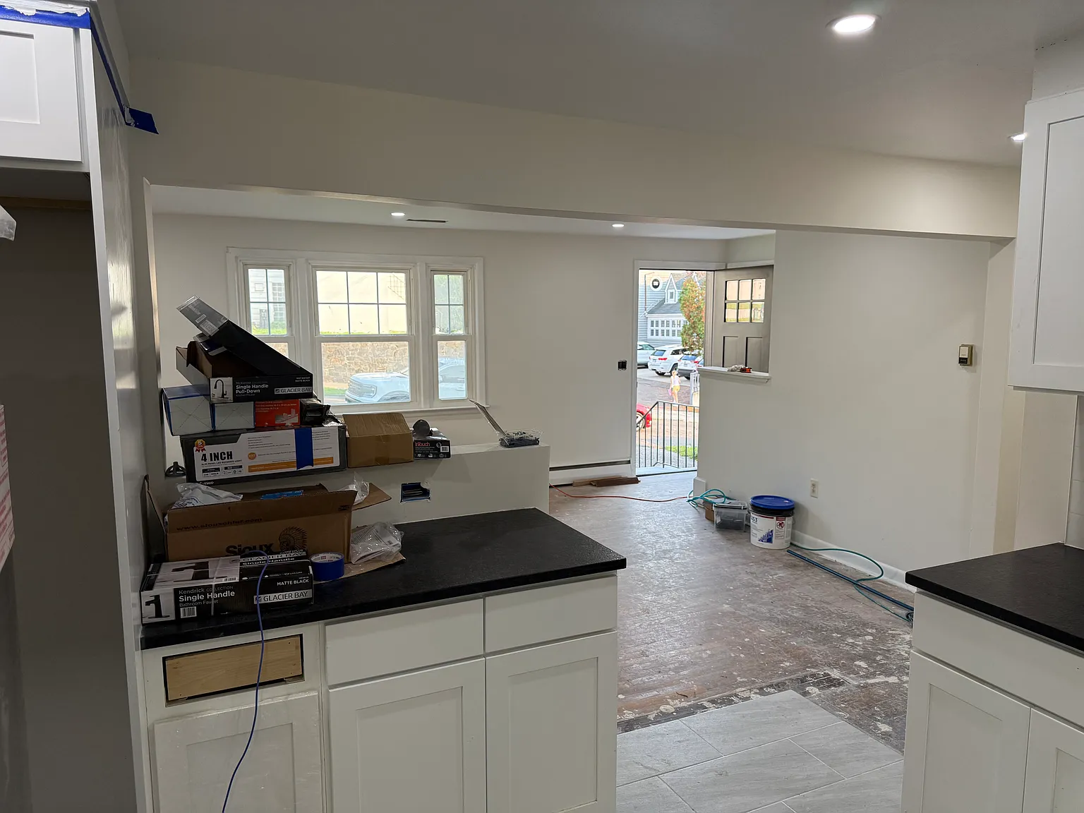 4 bed, 1700 sqft, $4,800 — Photo 4