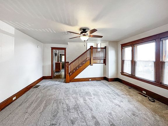 5th image of 716 7th Ave