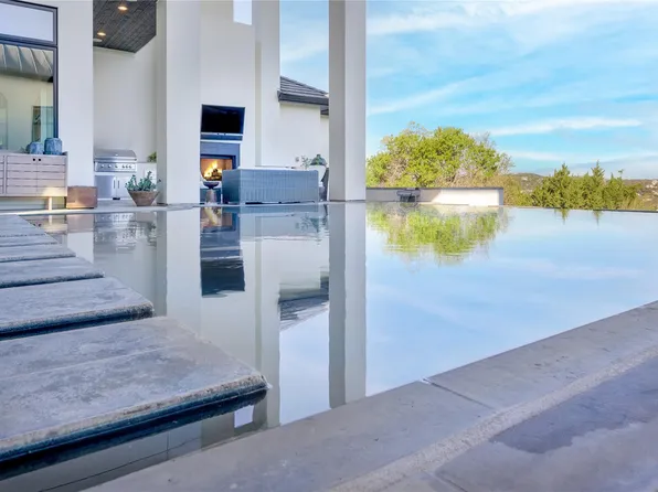 4300 Derrick Cv, Spicewood, TX 78669