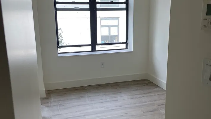 Rented by Nooklyn NYC LLC | media 40