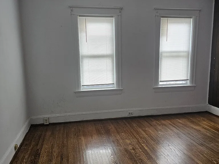 111 N 13th St — Photo 10