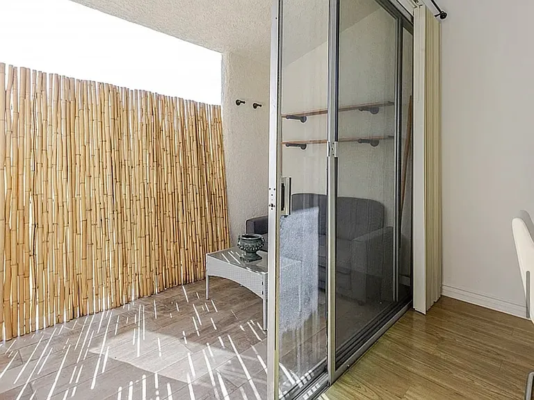 5325 Newcastle Ave — Photo 8