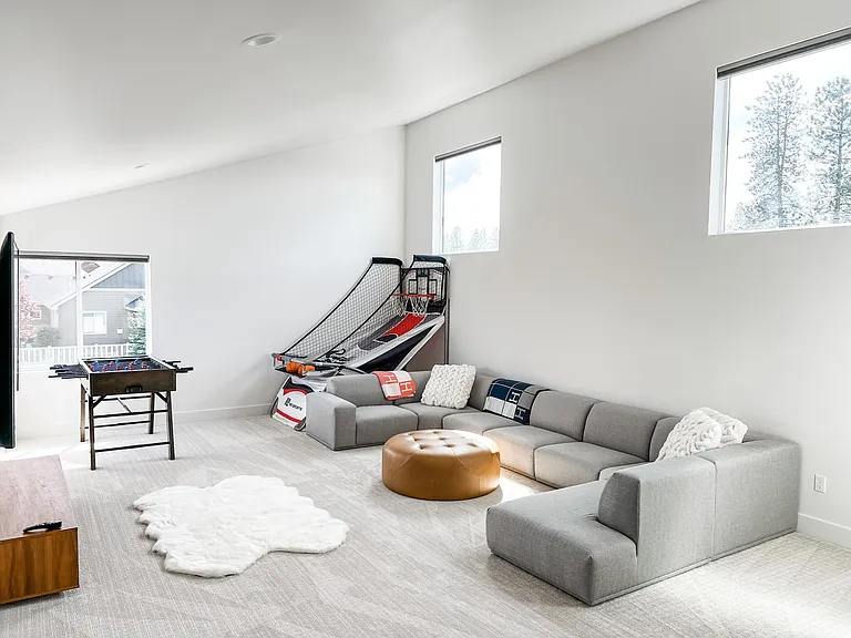 7018 N Courcelles Pkwy — Photo 21