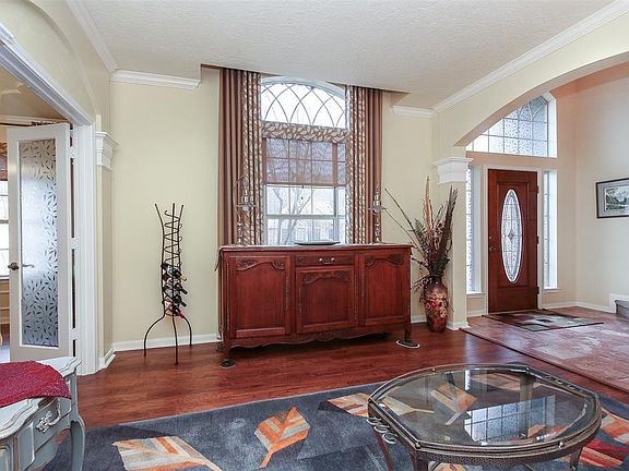 4th image of 24019 Doverwick Dr