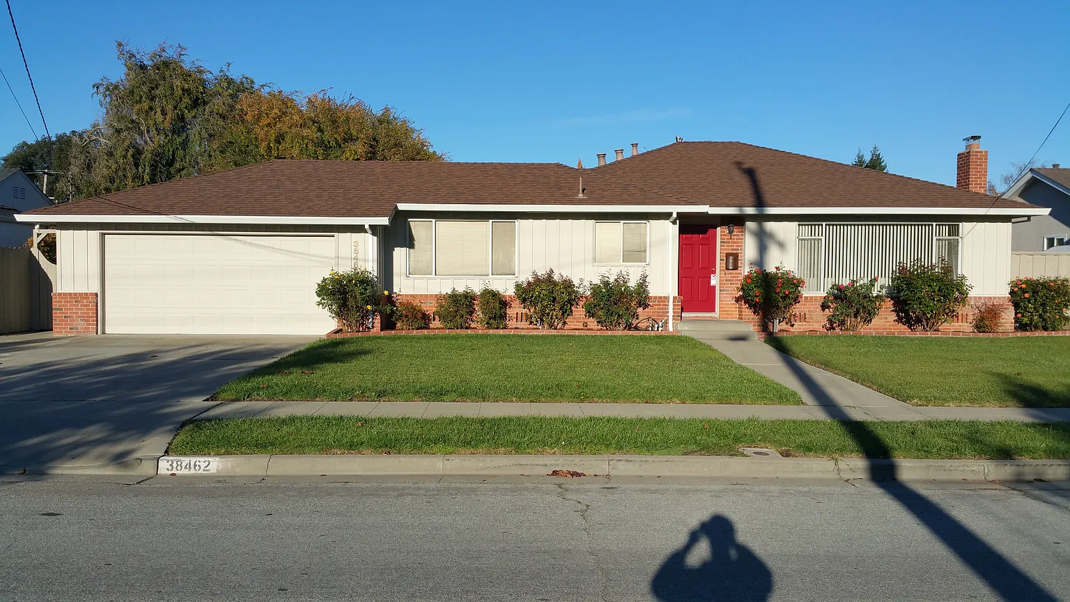 38462 Kimbro St photo 1