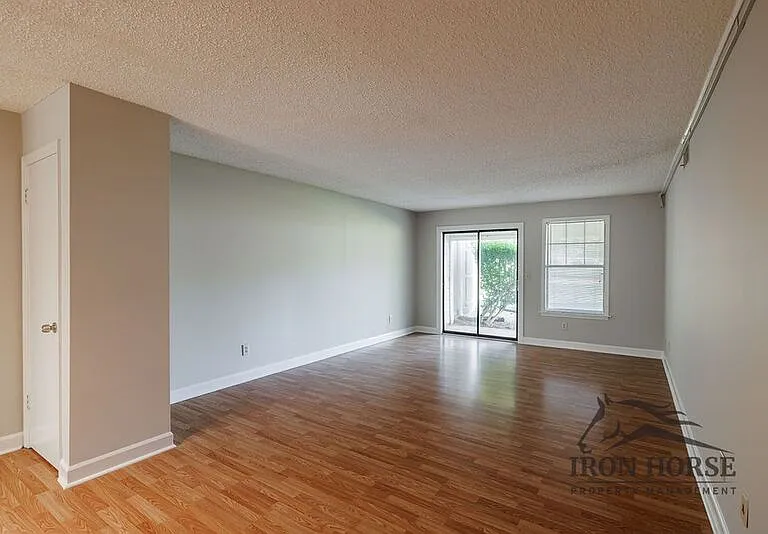 290 Appleby Dr #153 — Photo 7