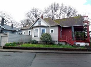1126 SE Sellwood Blvd, Portland, OR 97202
