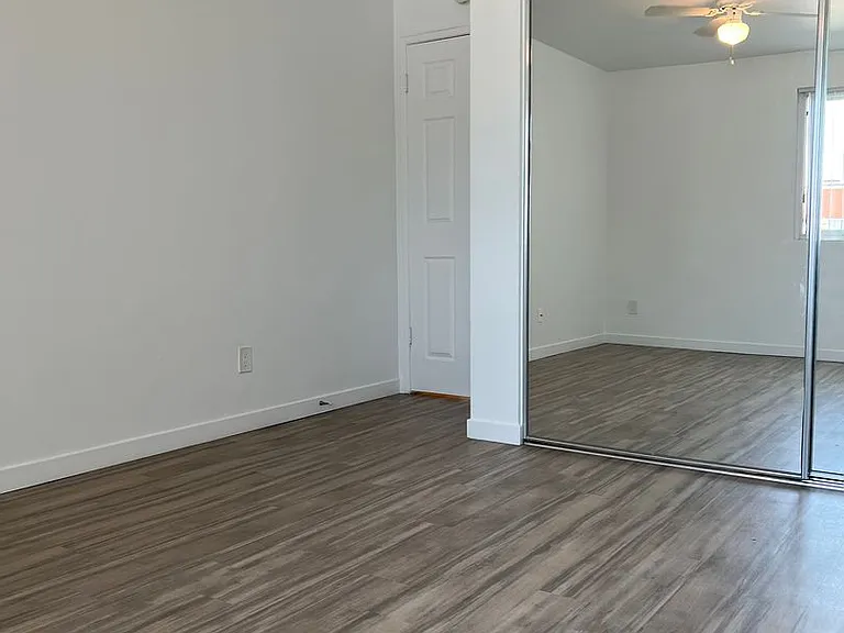Star North Apartments — Photo 18