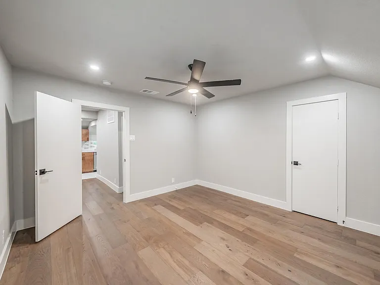 3008 McPherson Ave #D — Photo 10