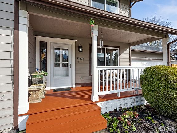 4th image of 11307 222nd Avenue Ct E