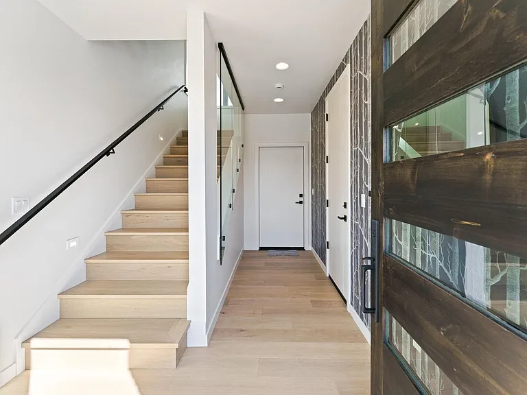 211 SW Log Ct — Photo 24