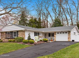 148 Idlebrook Ln, Aberdeen, NJ 07747