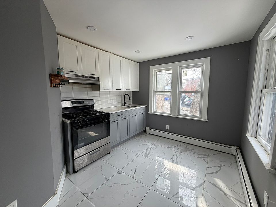 1st image of 265 Central Ave #19E