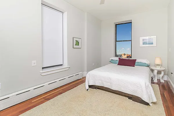 Sold by Keller Williams NYC | media 29