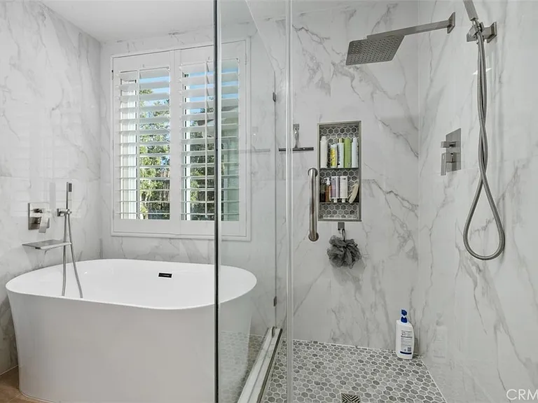 151 Church Pl — Photo 15
