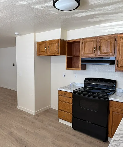 1109 McKinley Ave #1 — Photo 3