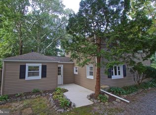 11928 Montgomery Ln, Waldorf, MD