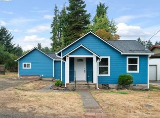 617 SW Cedar Ln, Willamina, OR 97396