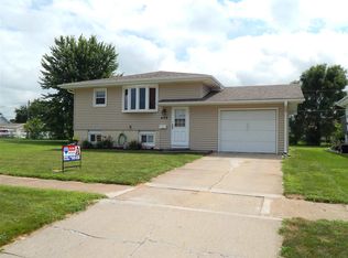 409 Walnut Ave, Norfolk, NE 68701